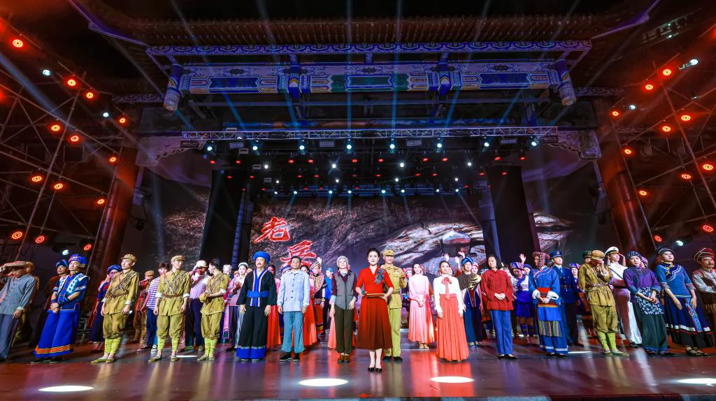 弘扬民族文化 感受民族风情——36365官网第四届民族文化节开幕